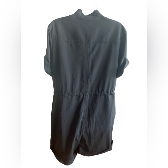 DASH by Kardashian‎ Black Zip/Button Romper 12 - Picture 2 of 5